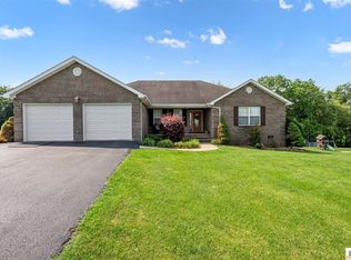 196 Megan Ln, Glasgow, KY 42141