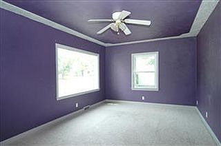 3rd image of 77 W Meadowlawn Ave