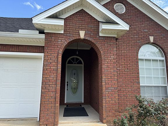 2nd image of 5544 Fairfield Pl