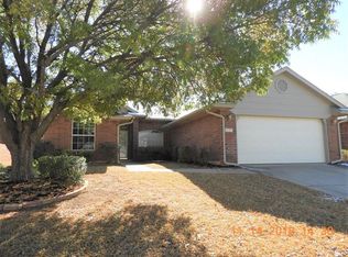 2908 Edinburg Dr, Norman, OK 73071