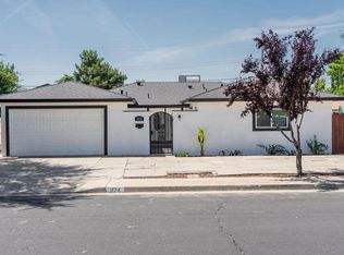 974 W Fairmont Ave, Clovis, CA 93612