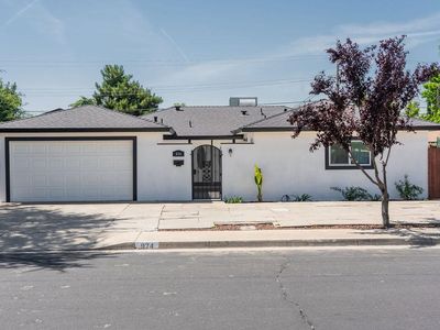 974 W Fairmont Ave, Clovis, CA, 93612