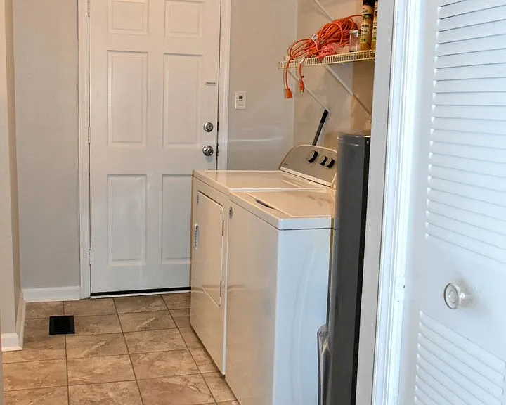 219 Woodhaven Rd — Photo 18