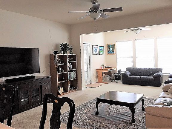 3rd image of 1606 Horne Creek Dr