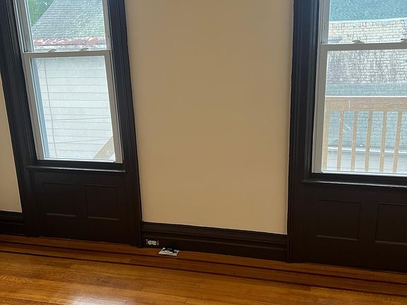 5th image of 2175 14th St Floor 2