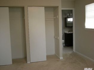 35 Quail Run, Massapequa, NY 11758