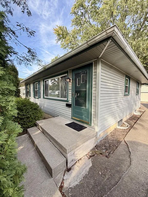 65 Kleber Ave. — Photo 1