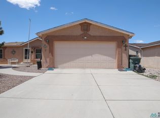 3066 Red Bluff Ct, Gallup, NM 87301