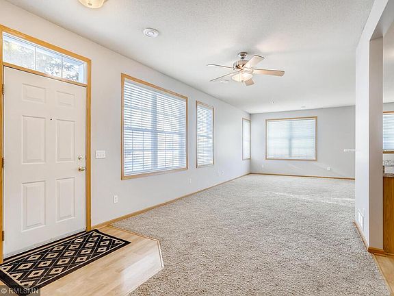 4th image of 11313 Aberdeen Cir NE Unit F