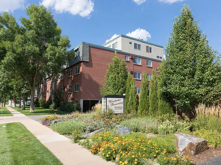 Winchester & Browning Apartments — Photo 44