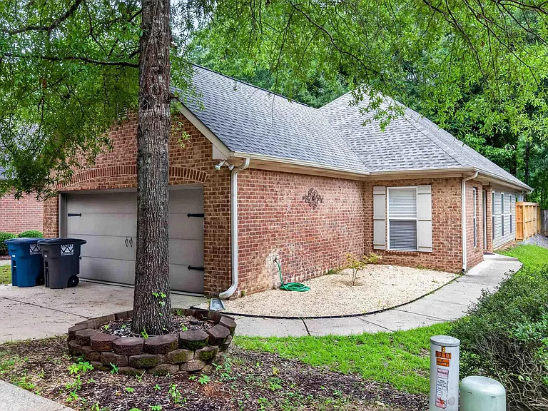 5317 Cottage Cir — Photo 5