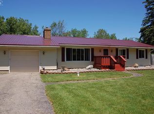3283 Shannon Rd, Burton, MI 48529