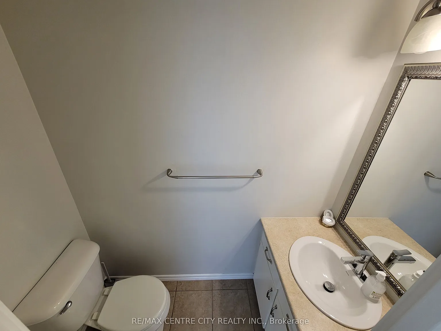 3 bed, $2,150 — Photo 4