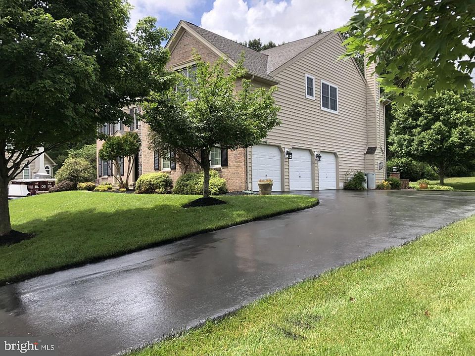611 Parkman Ct, Bear, DE 19701 Zillow
