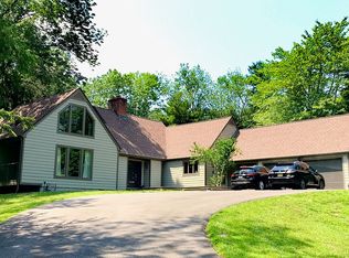 15 Forrest Blend Dr, Titusville, NJ 08560