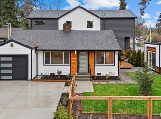 922 NE 117th Street, Seattle, WA 98125