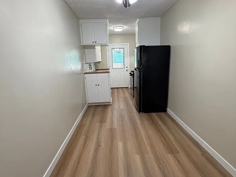 Stone Gate Apartments — Photo 36