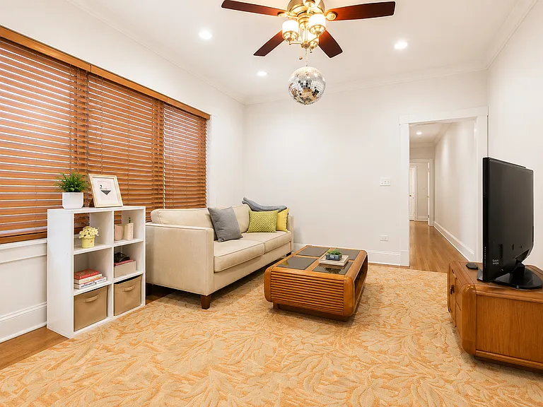 446 W Arlington Pl #1 — Photo 5