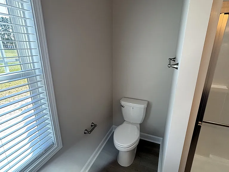 103 Godwin Dr — Photo 10