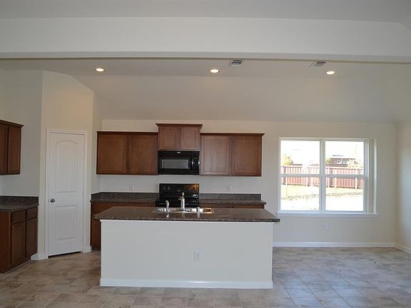5th image of 5025 Creekdale Ct