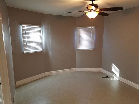 4th image of 3211 Independence Ave