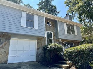 5691 Tunbridge Wells Rd, Lithonia, GA 30058