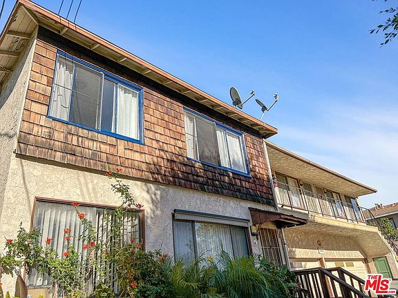 3rd image of 4260 East Blvd #4D