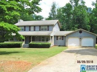 1744 Round Hill Rd, Weaver, AL 36277