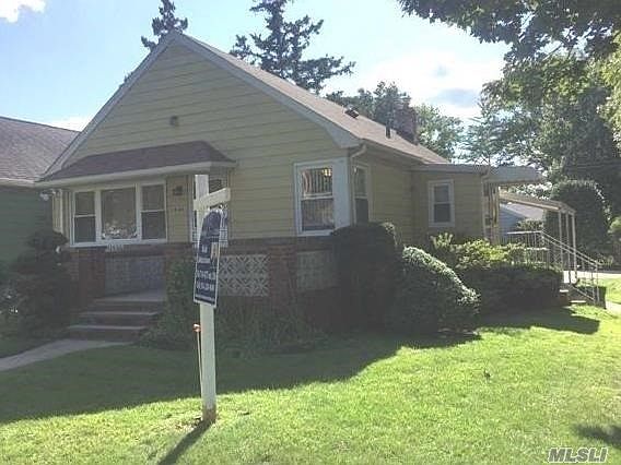1st image of 8004 266th St