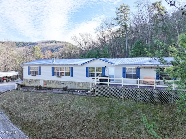 1243 Applewood Rd, Newport, TN 37821