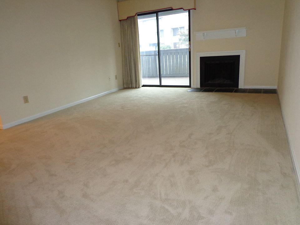 1st image of 2410 Wood Gate Ln