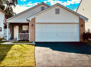 1889 Prominence Dr, Grove City, OH 43123