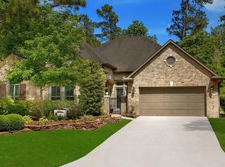 22 Overlyn Ct, Spring, TX 77381