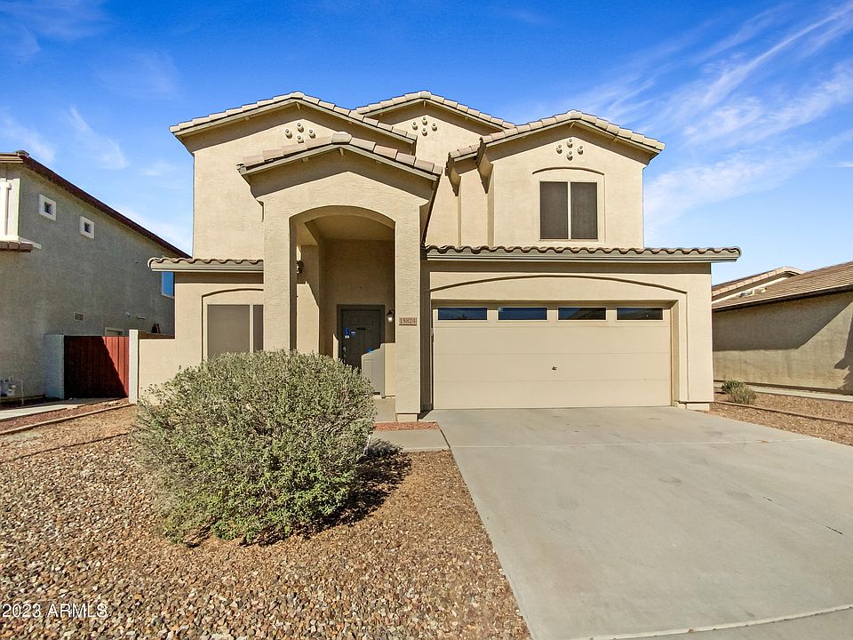 1st image of 13824 W COUNTRY GABLES Drive