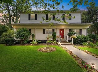 17 Overlook Rd, Monroe, NY 10950