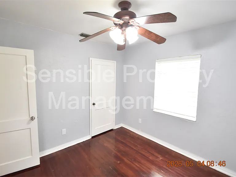 2801 Sanders Dr — Photo 24