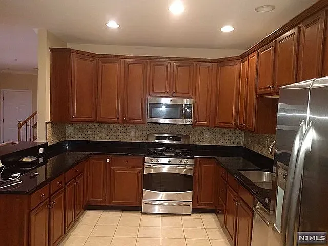 14 Forshee Cir — Photo 4