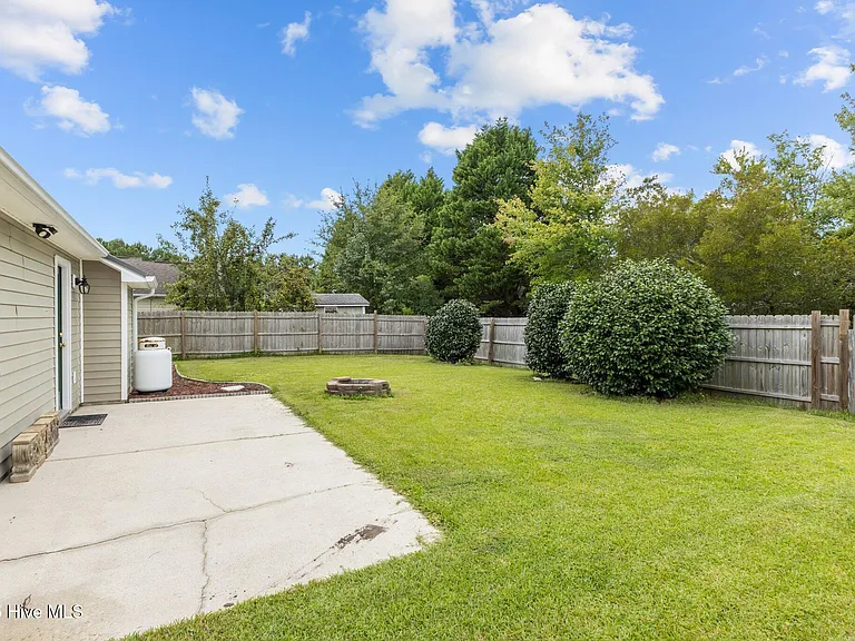 300 Foxhall Rd — Photo 8
