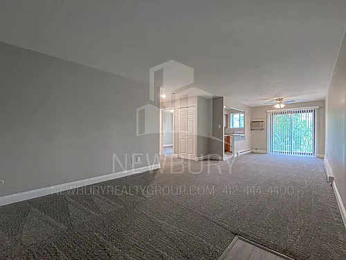 Poplar Apartments Photo 1
