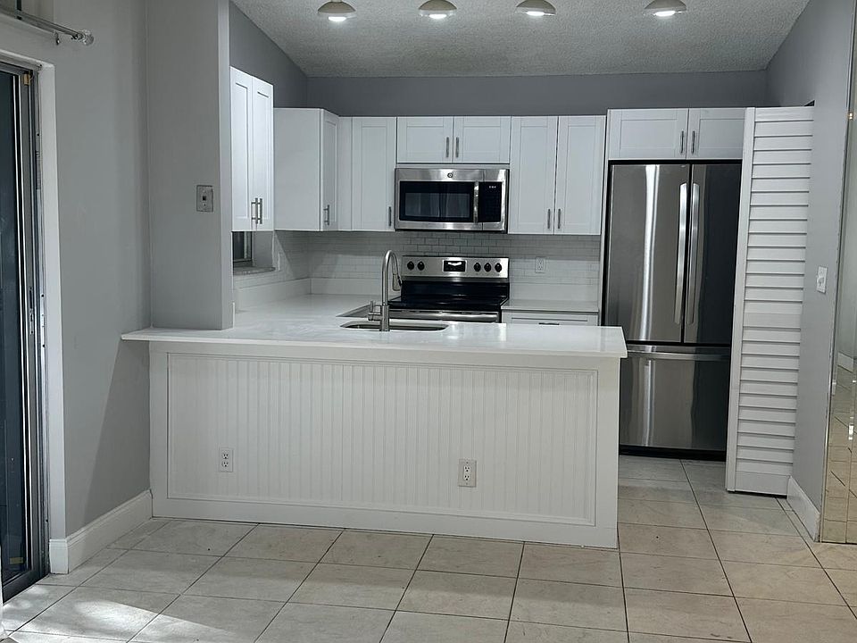 1st image of 22281 Timberly Dr