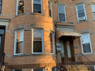 5830 69th Ave, Ridgewood, NY 11385