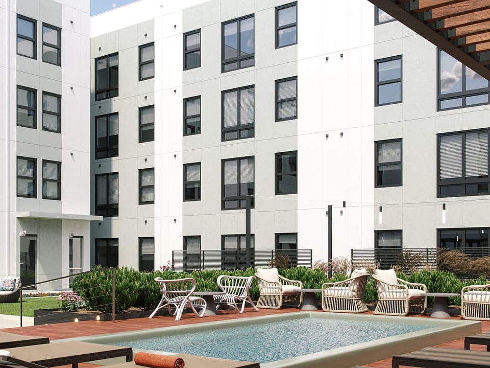 2nd image of 900 W Royal Blvd #309