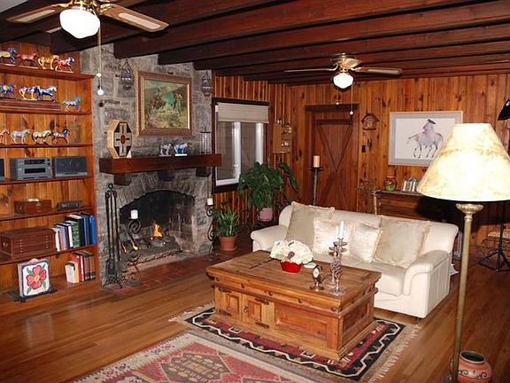 Living room from entrance