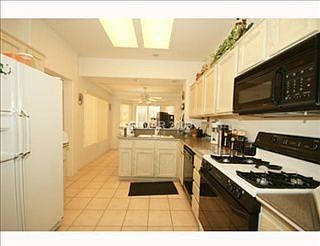2nd image of 10429 Georgetown Pl