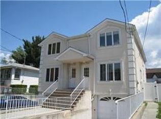 233 Princeton Ave, Staten Island, NY 10306