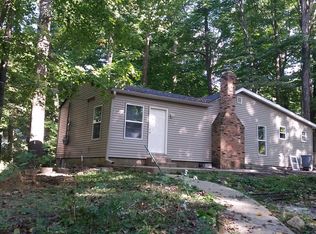 31 Lake Hart St, Mooresville, IN