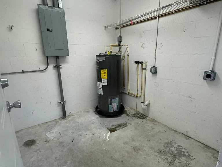 440 Fairfield Ave #440 — Photo 13