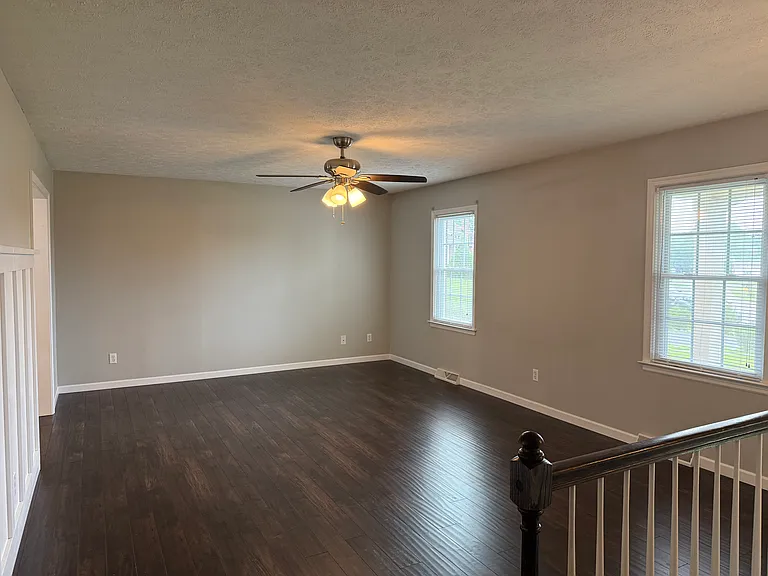 131 Bob Cir — Photo 19