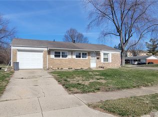 100 Delcourt Dr, Springfield, OH 45506