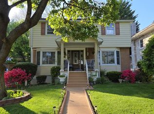 422 Carsonia Ave, Reading, PA 19606